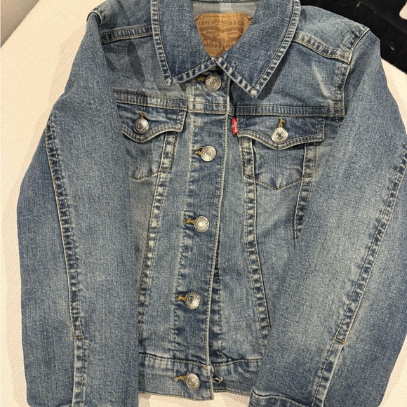 Brand new Levi’s kids denim jacket Size 4T Mason customized - Picture 2 of 3